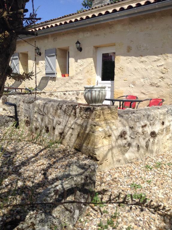 Chateau Nardou Hotel Saint-Sulpice-et-Cameyrac Szoba fotó