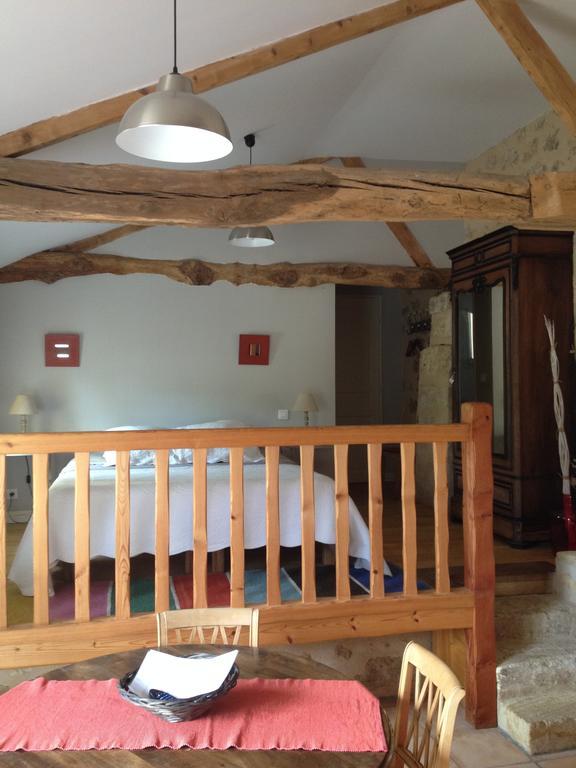 Chateau Nardou Hotel Saint-Sulpice-et-Cameyrac Szoba fotó