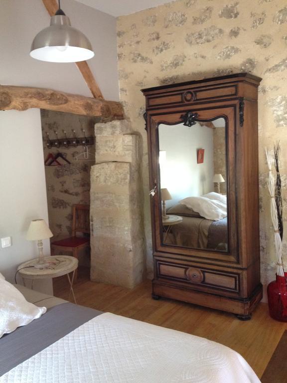 Chateau Nardou Hotel Saint-Sulpice-et-Cameyrac Szoba fotó